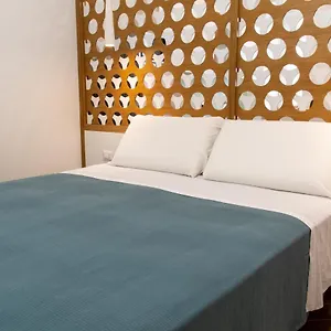 taonasi-taormina-city-apartment.sicilyhotelsitaly.net/