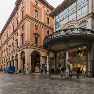 a-due-passi-da-piazza-maggiore-bologna.emilia-romagnahotels.net/